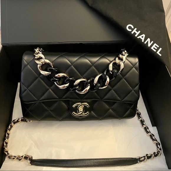 CHANEL Handbags - ♥️SOLD♥️